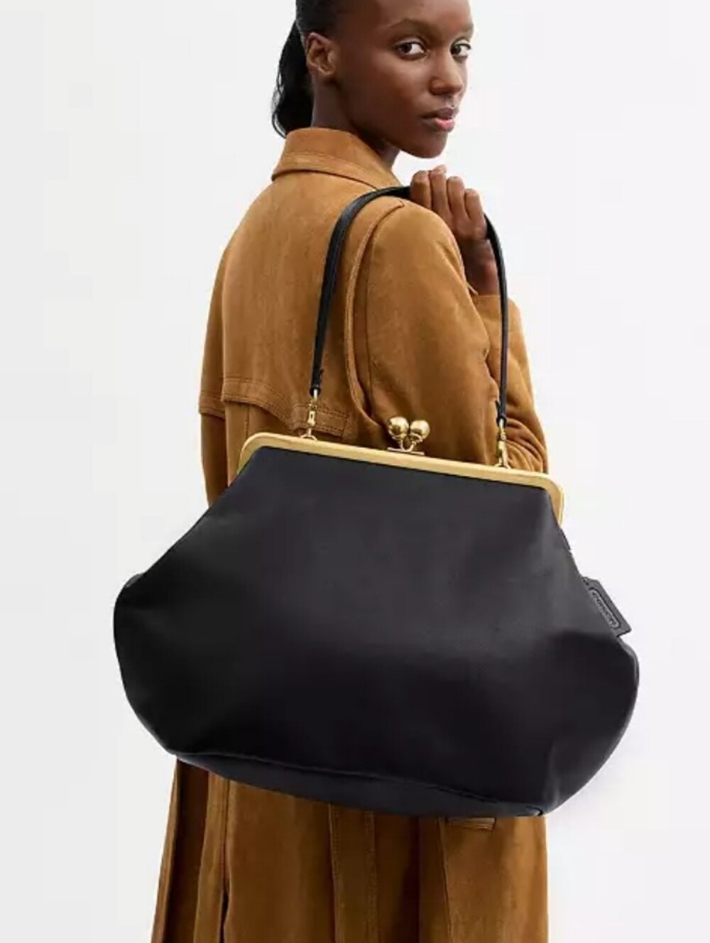 NWOT Coach Oversized Large Kisslock Frame Bag